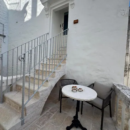 Palazzo Soleti * Cisternino