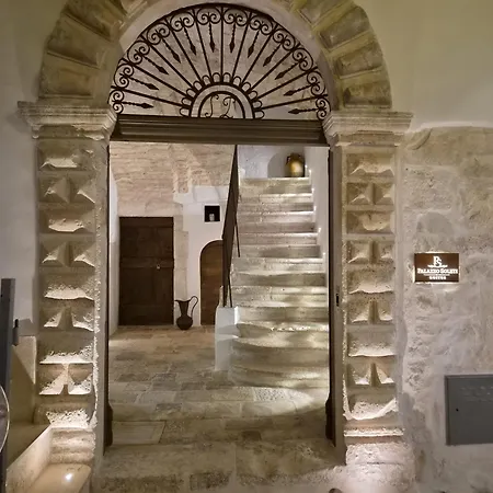Semesterbostad Palazzo Soleti Cisternino
